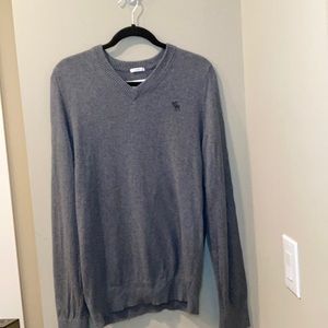 Abercrombie Sweater Large Muscle Fit Grey
